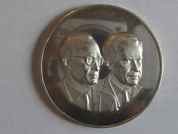Any-Ideas-On-This-Mexico-Medal?